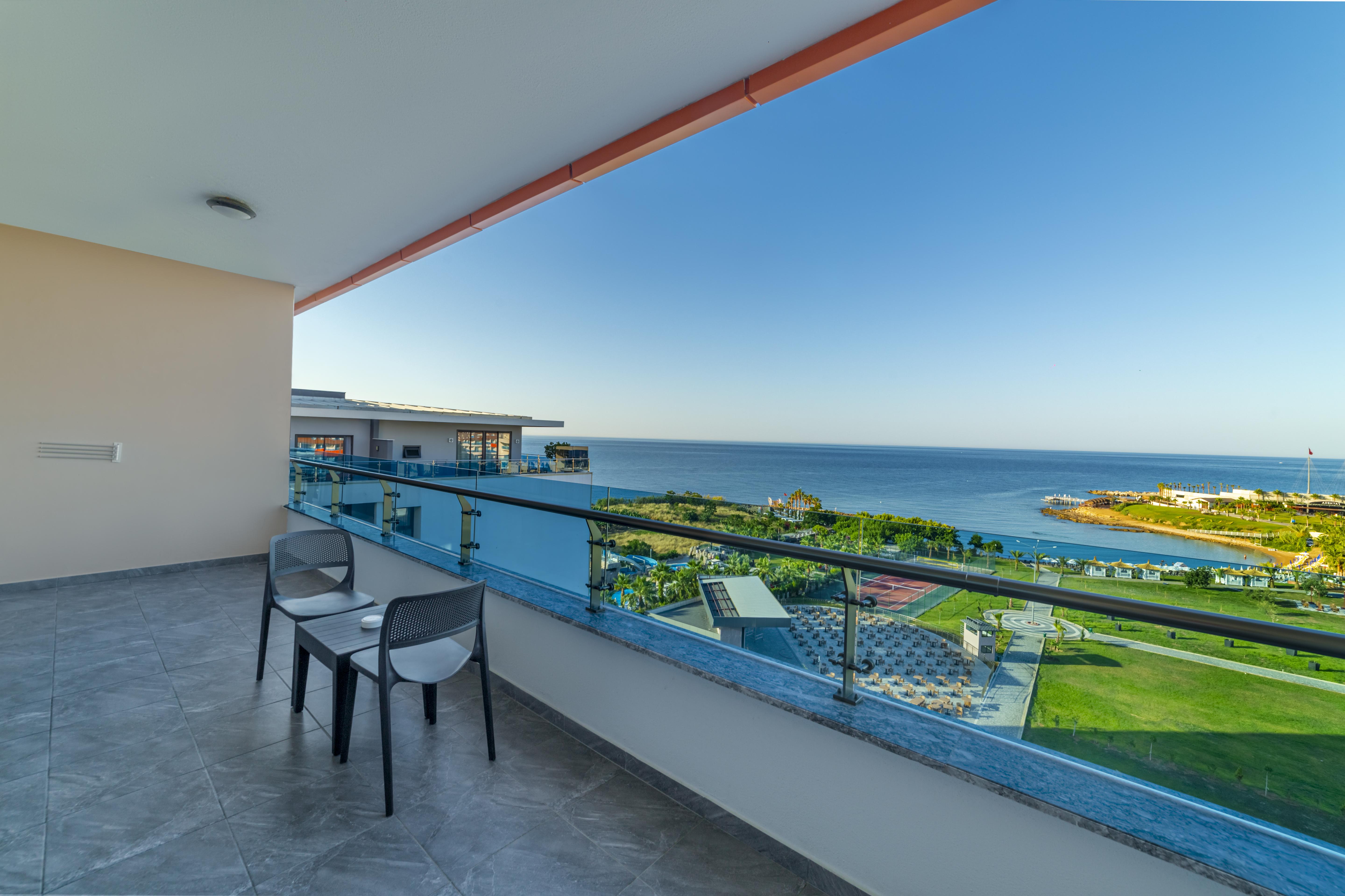 Lonicera Premium (Adults Only) Avsallar Buitenkant foto